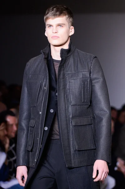 Look 11